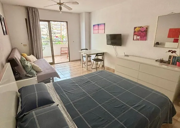 The Smooth Breeze - 401 *